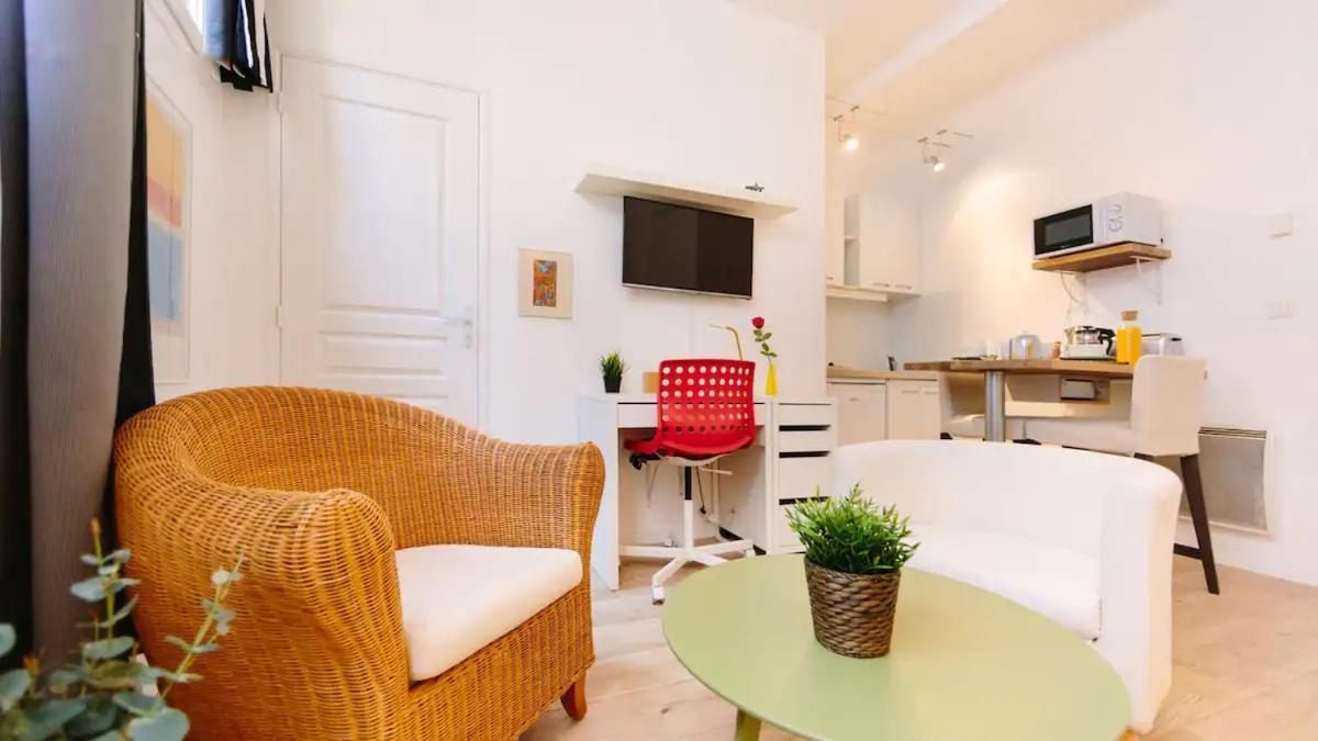 Studio Petit Lu Нант Екстериор снимка